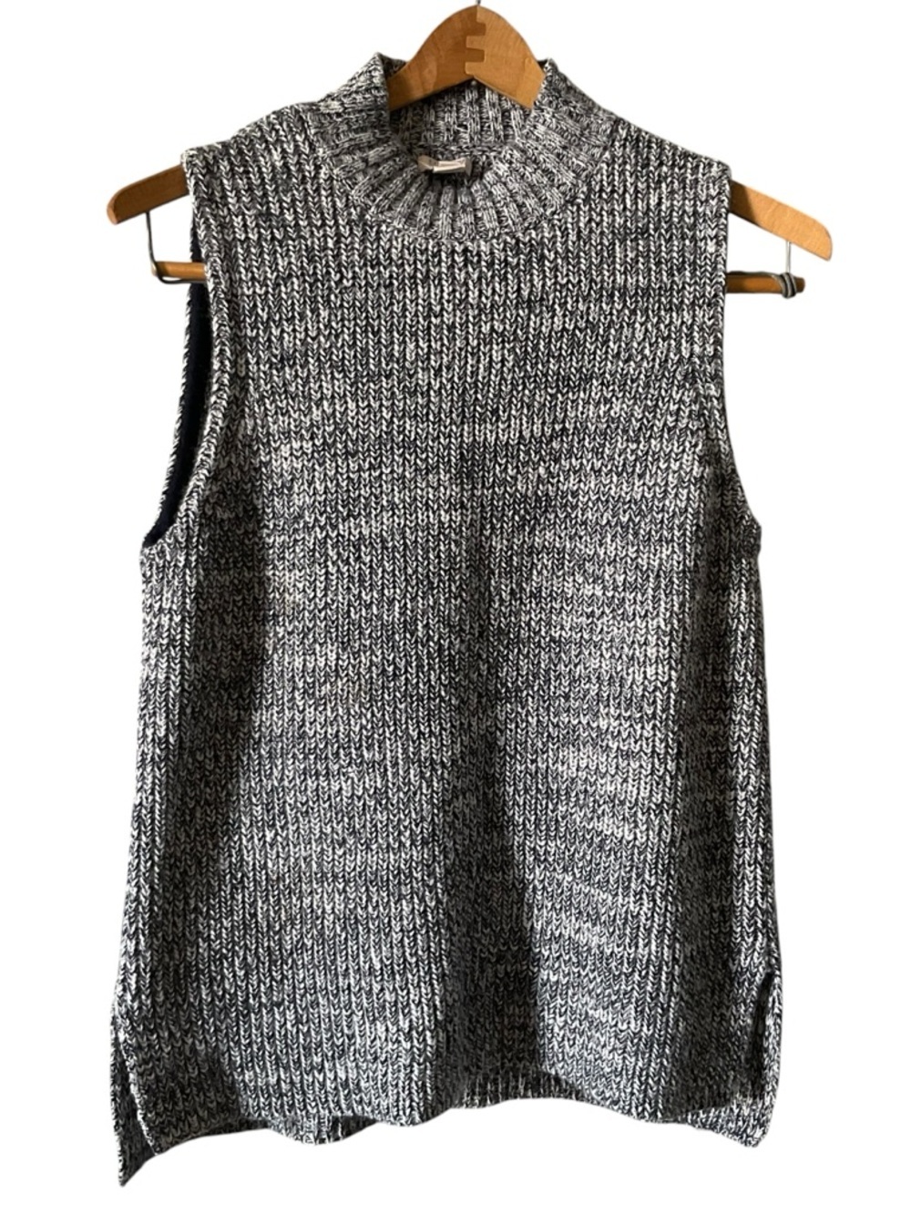 J.Crew Marled Knit Sleeveless Sweater Vest Size M Mock Neck Black White